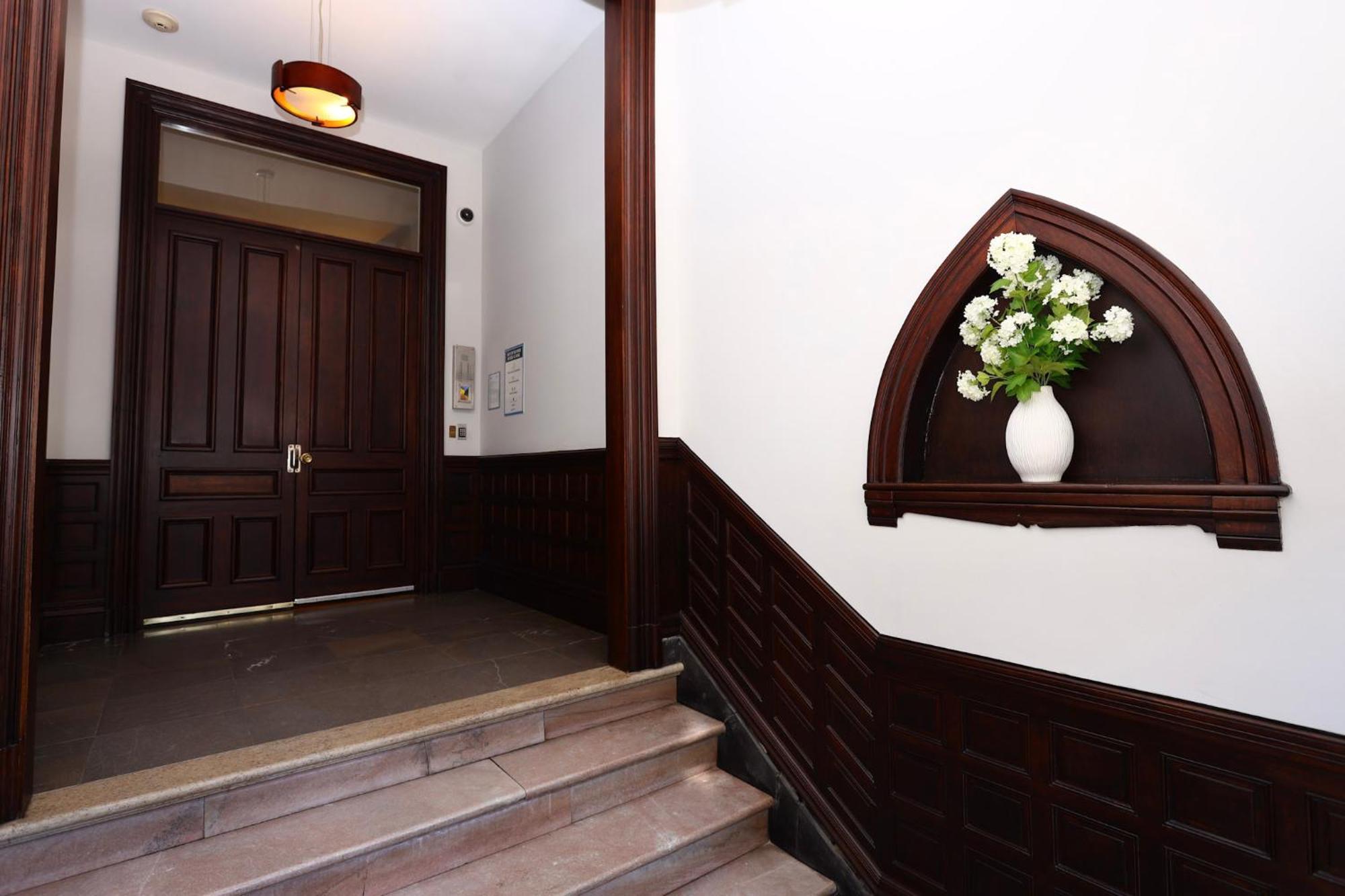 Stylish Newbury Street Studio, #4 Boston Exterior foto